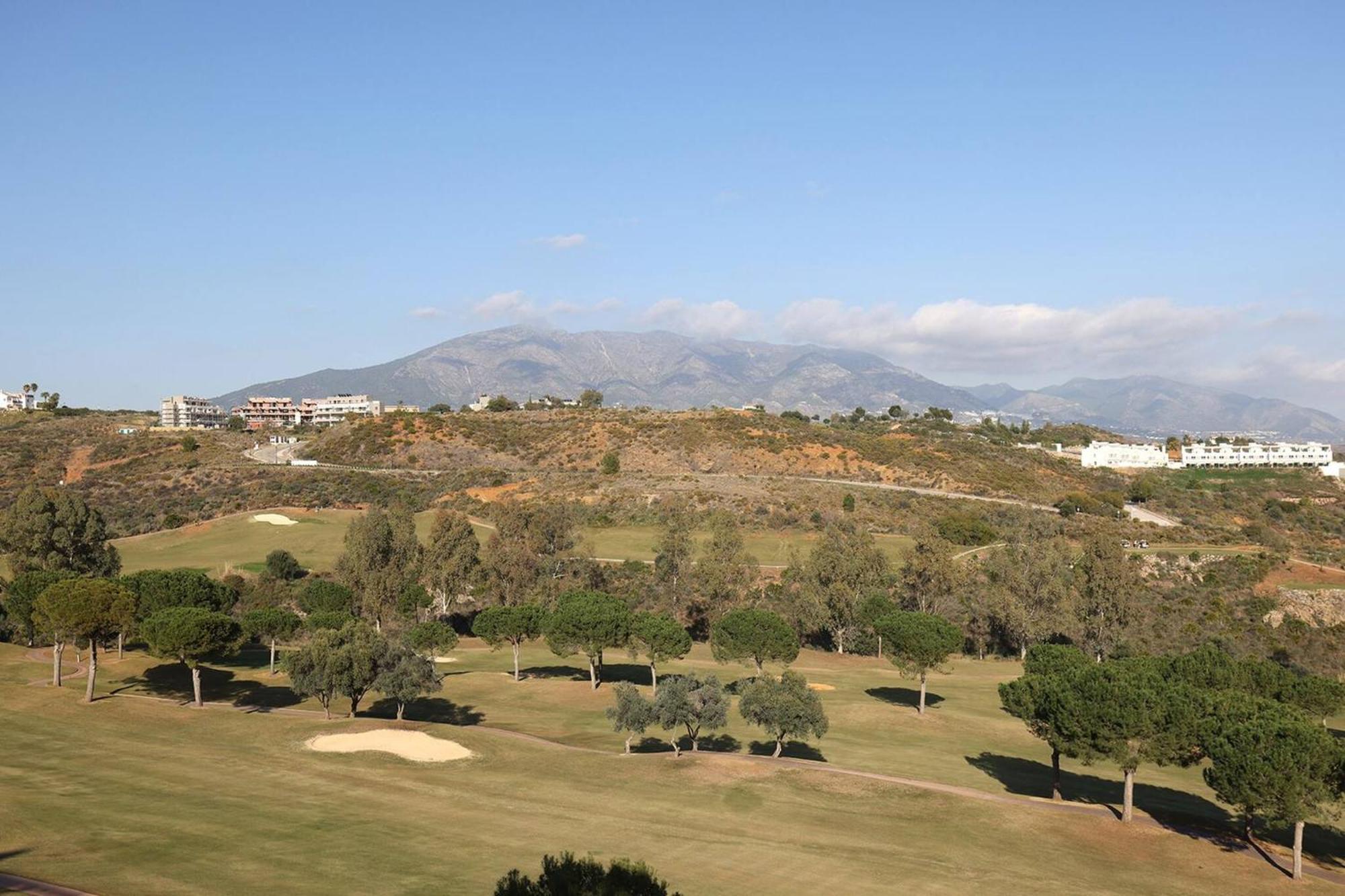 Apartment 085 Modern In Trendy La Cala Golf Málaga